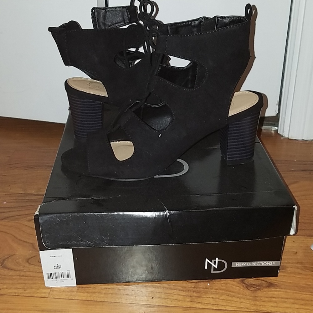 Women's Black Shoes